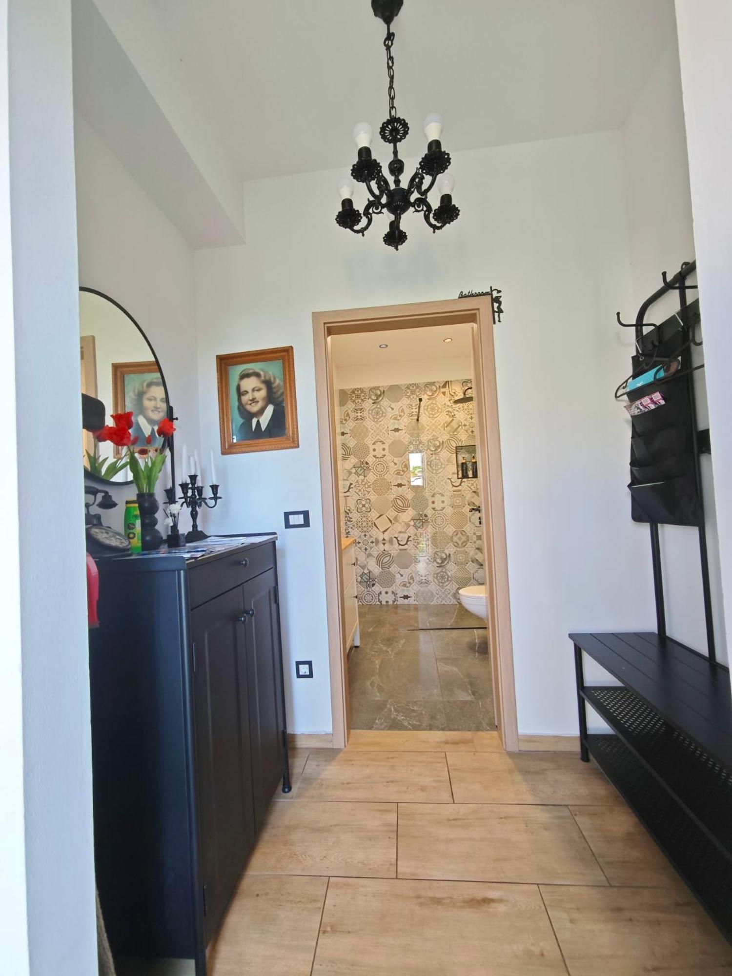 Deluxe Apartment And Studio "Nona Fa" Rijeka Exteriör bild
